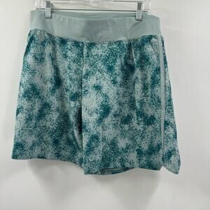 NWT Under Armour blue Speed pocket print shorts